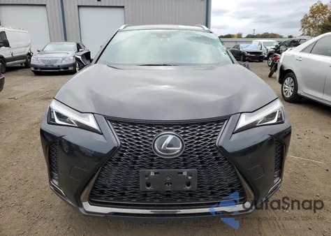 2019 Lexus Ux 200 из США, поврежденный, VIN JTHY3JBH3K2006013